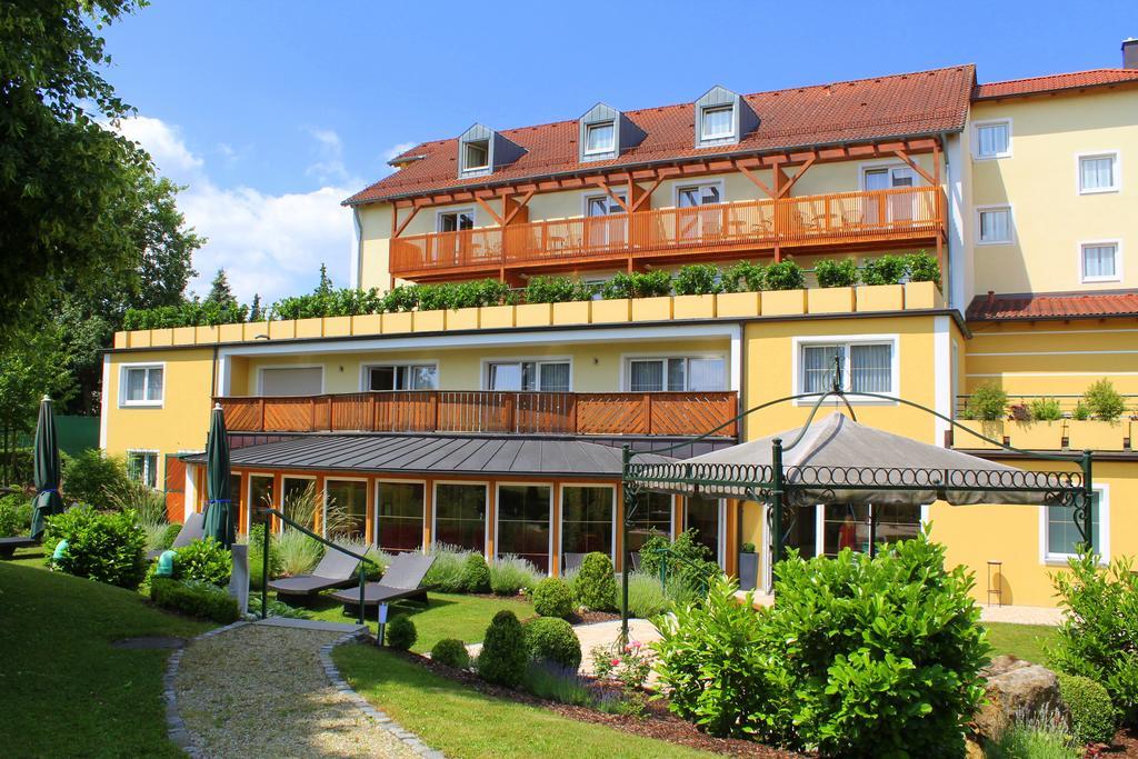 Garden & Spa Hotel Das Goetzfried Regensburg Exterior foto